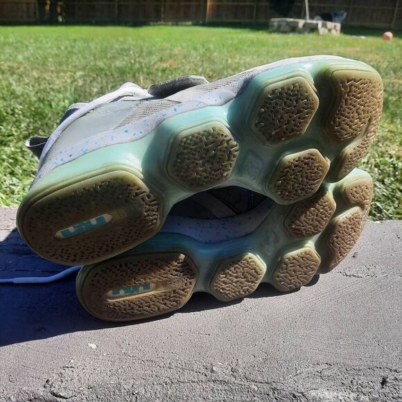 Nike Lebron 14 Mag Marty McFly Sneakers Size 9.5 - Picture 6 of 6